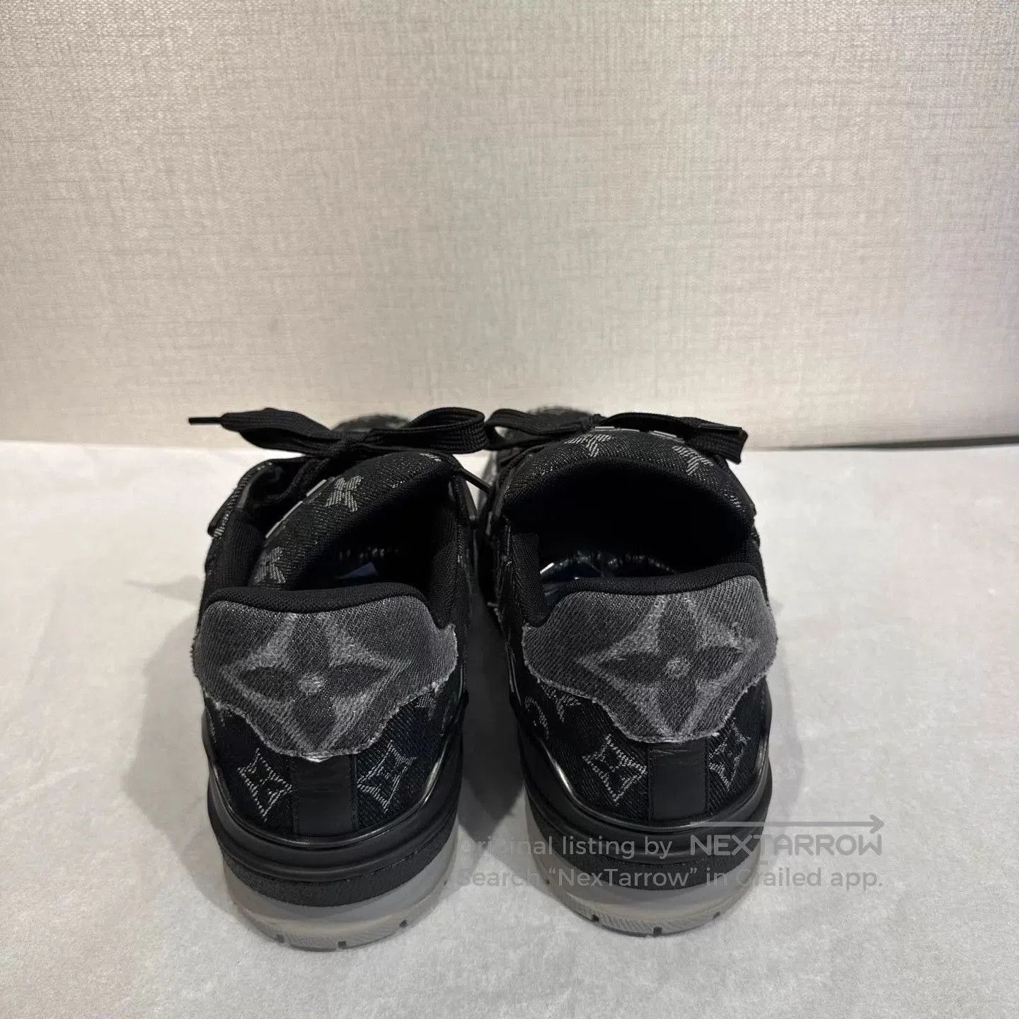 Louis Vuitton Black Patterned Low-Top Sneakers Size 8.5. Size US 8.5 / EU 41-42 - 3 Thumbnail