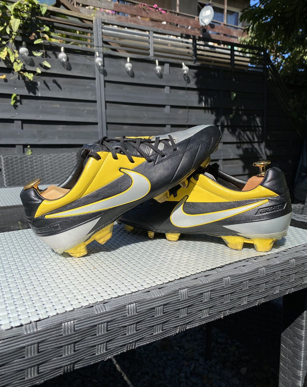 Nike × Vintage Nike Total 90 T90 Laser IV FG Pro men’s soccer cleats Size US 10 / EU 43 - 2 Thumbnail