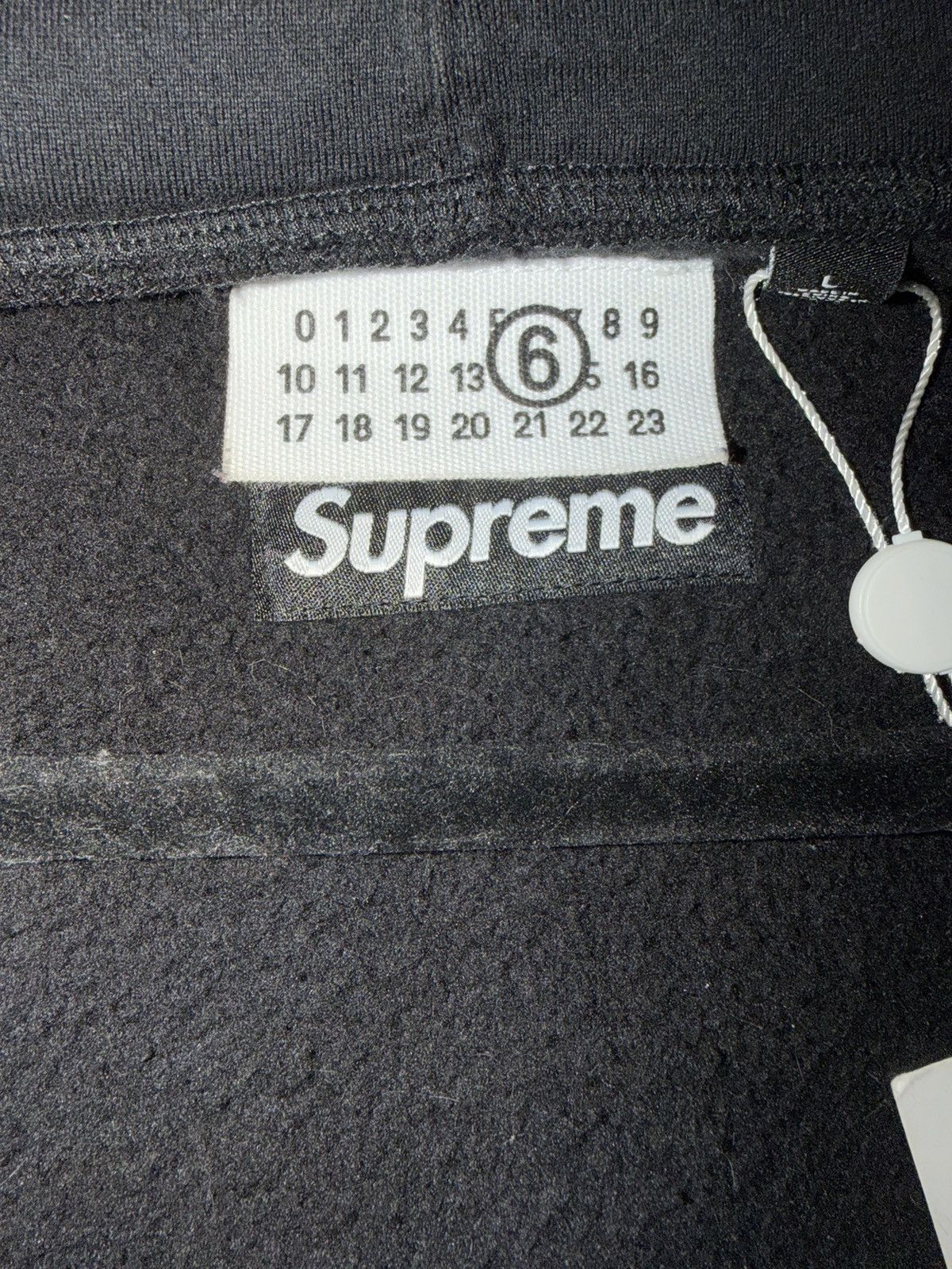 Maison Margiela × Supreme Supreme MM6 Maison Margiela Zip Up Hooded Sweatshirt Size US L / EU 52-54 / 3 - 13 Thumbnail