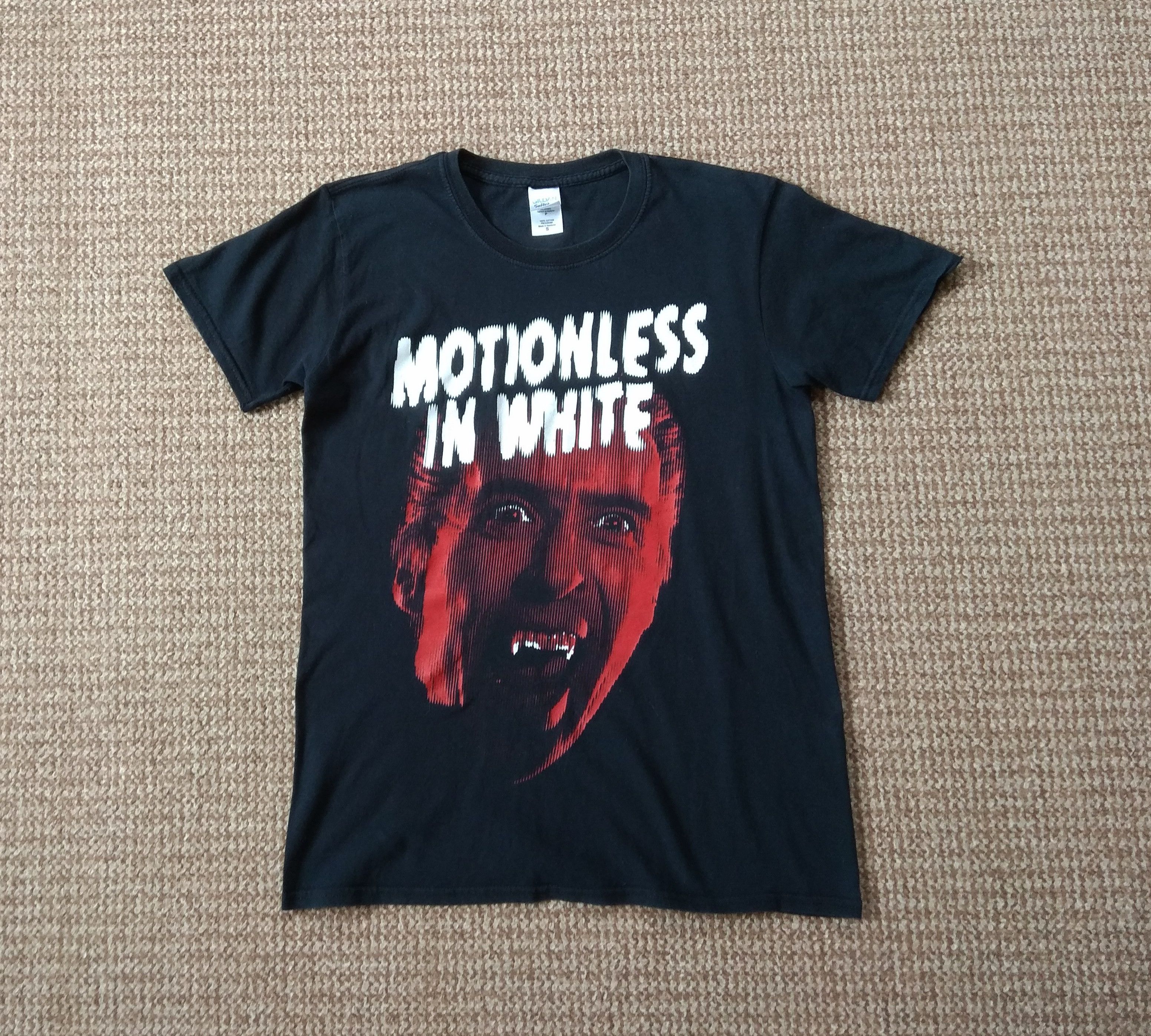 Band Tees Motionless in White Band Rock Tee T Shirt Printed Size US S / EU 44-46 / 1 - 1 Thumbnail