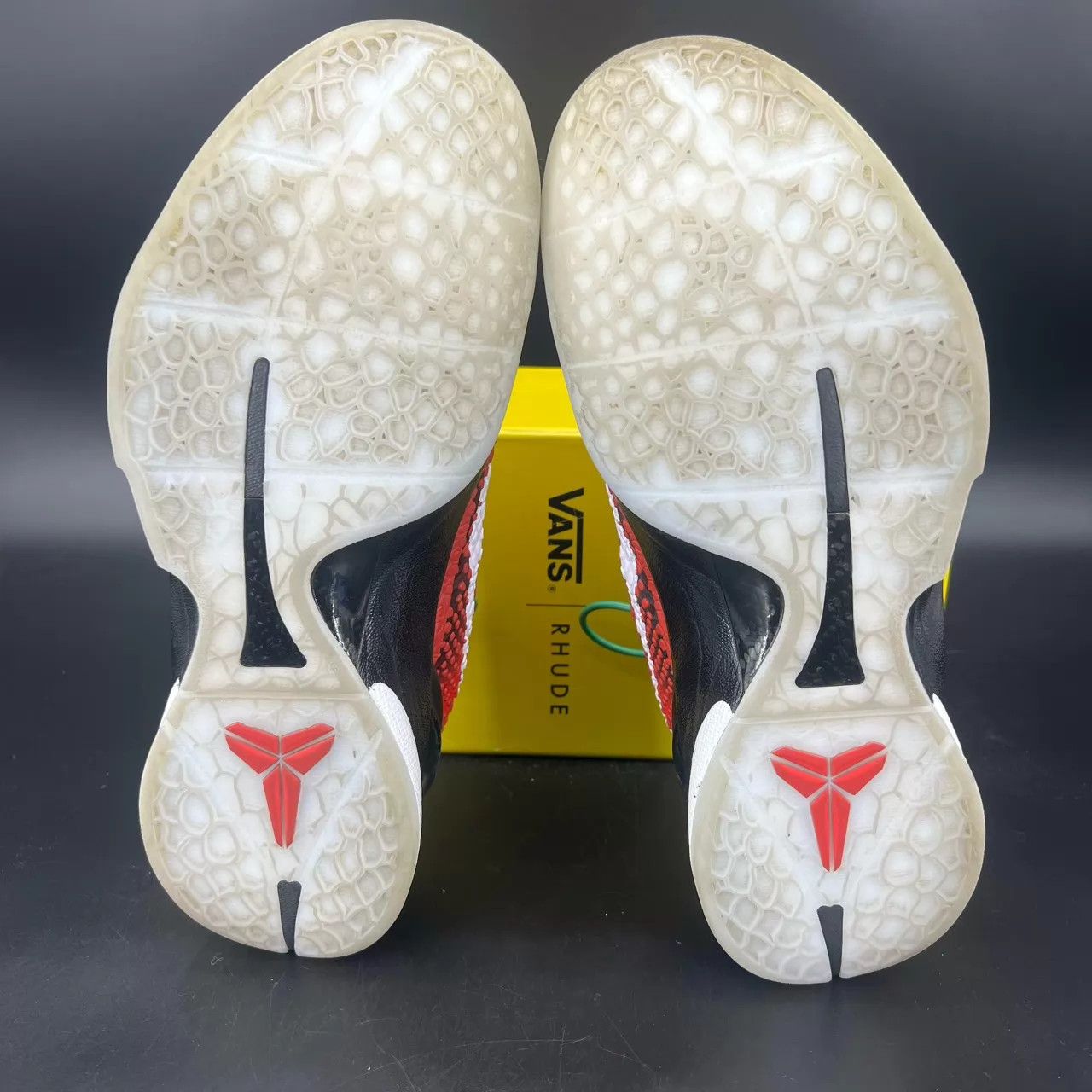 Nike ZK6 White Red All-Star 43 Worn Once Boxed Size US 10 / EU 43 - 7 Thumbnail