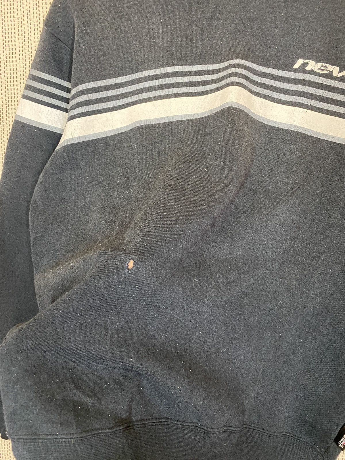 Vintage 🔥vintage nev future shapes crewneck sweatshirt pullover Size US L / EU 52-54 / 3 - 6 Thumbnail