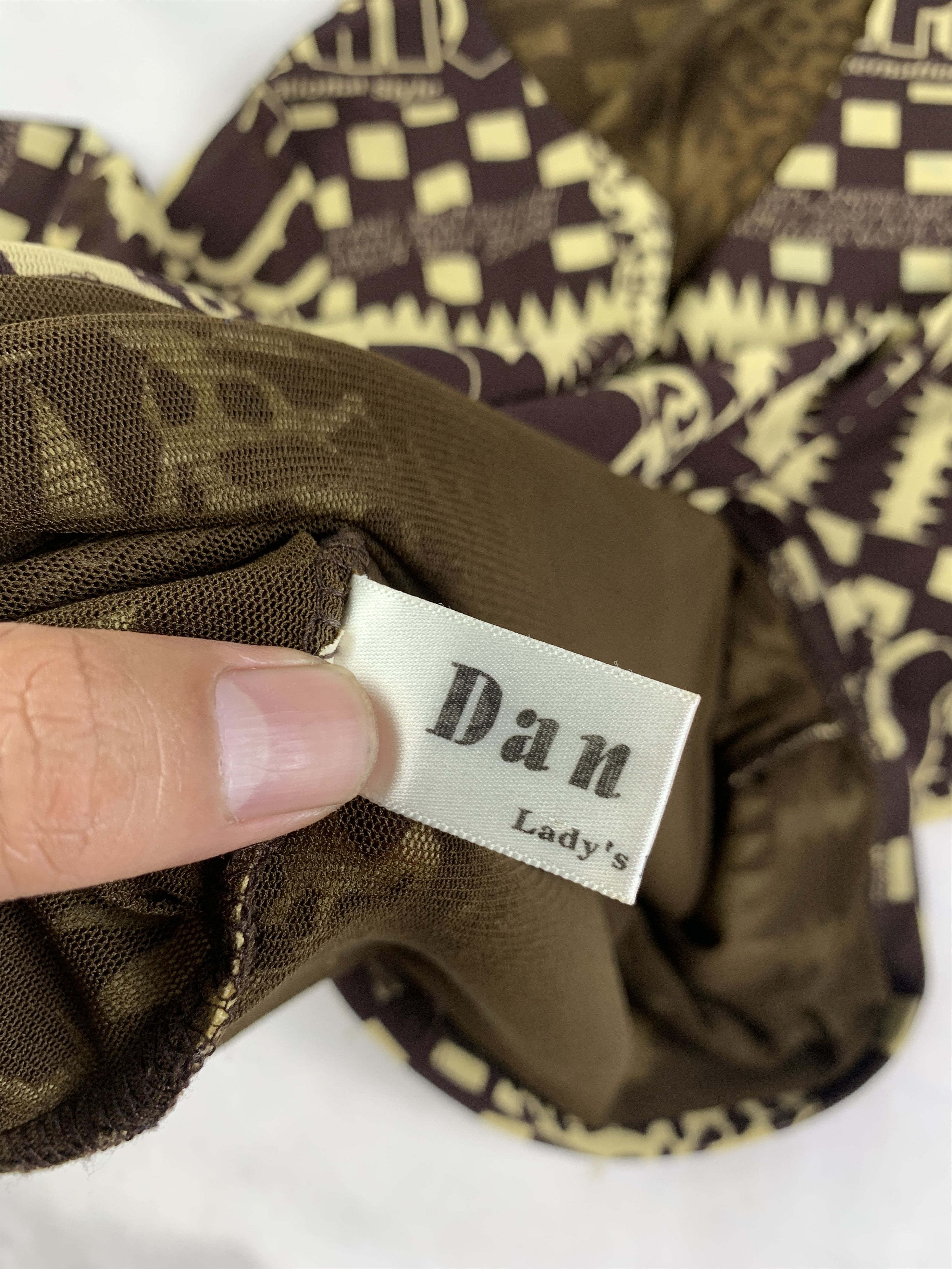 Japanese Brand Dan Mey Brown Memphis Zigzag Mesh Top (S) Size S / US 4 / IT 40 - 8 Thumbnail