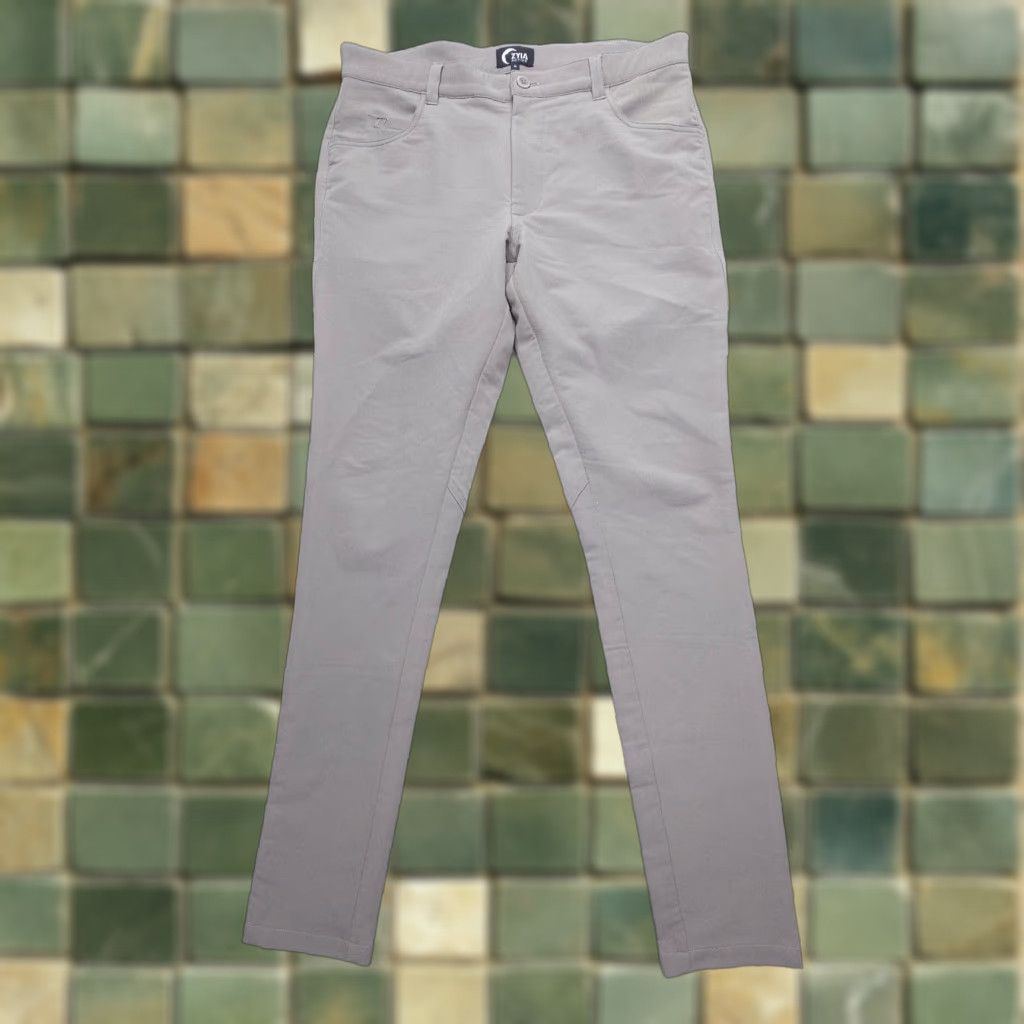 Vintage Zyia Active Slim Stretch Chino Pants Mens Medium Gray Golf Tech Commuter Travel Size US 31 - 1 Thumbnail