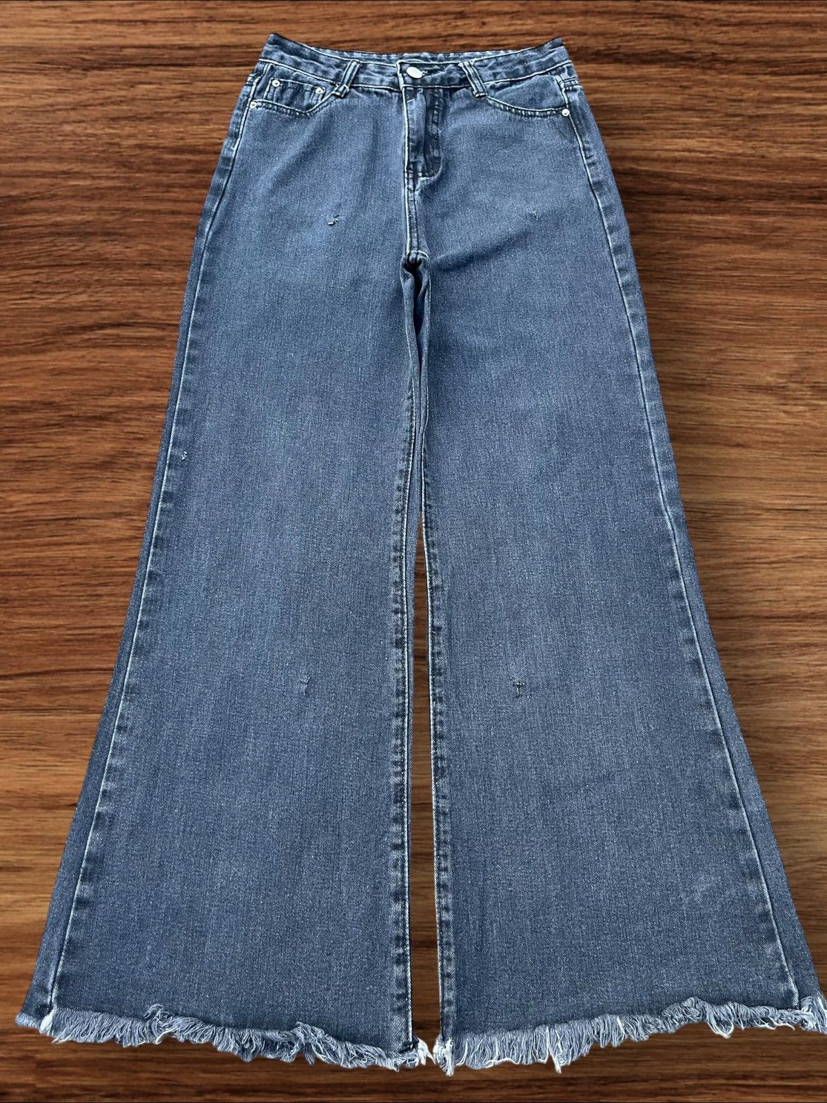 Vintage Japanese Brand High Rise Baggy Frayed Wide Leg Jeans