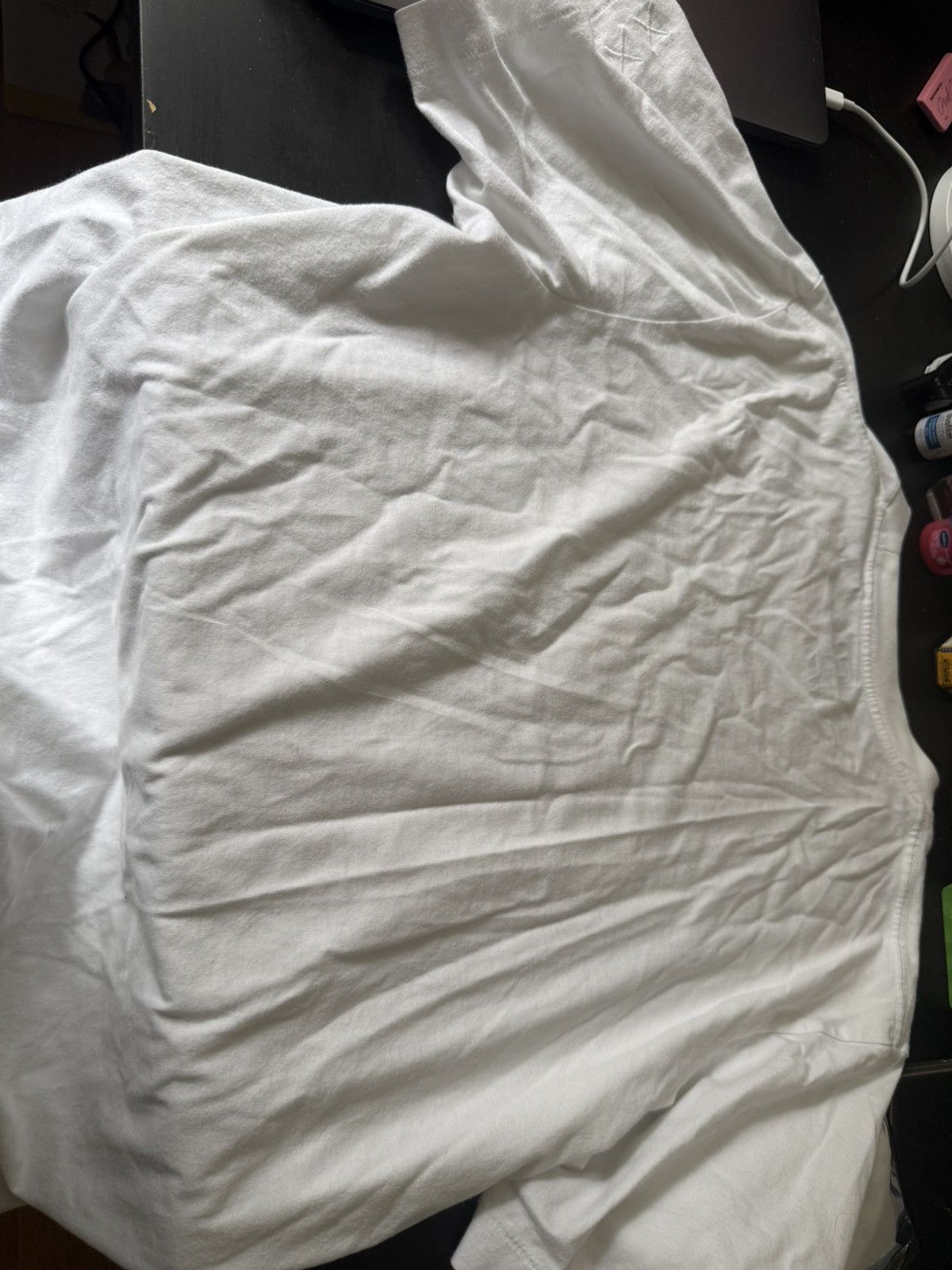 Kaws × Uniqlo Kaws uniqlo Size US M / EU 48-50 / 2 - 7 Thumbnail