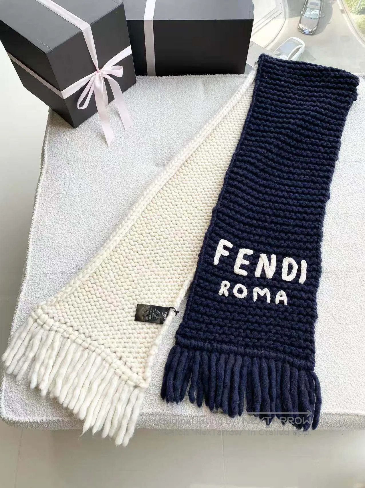 Fendi Fendi Letter logo scarf| Size ONE SIZE - 1 Thumbnail