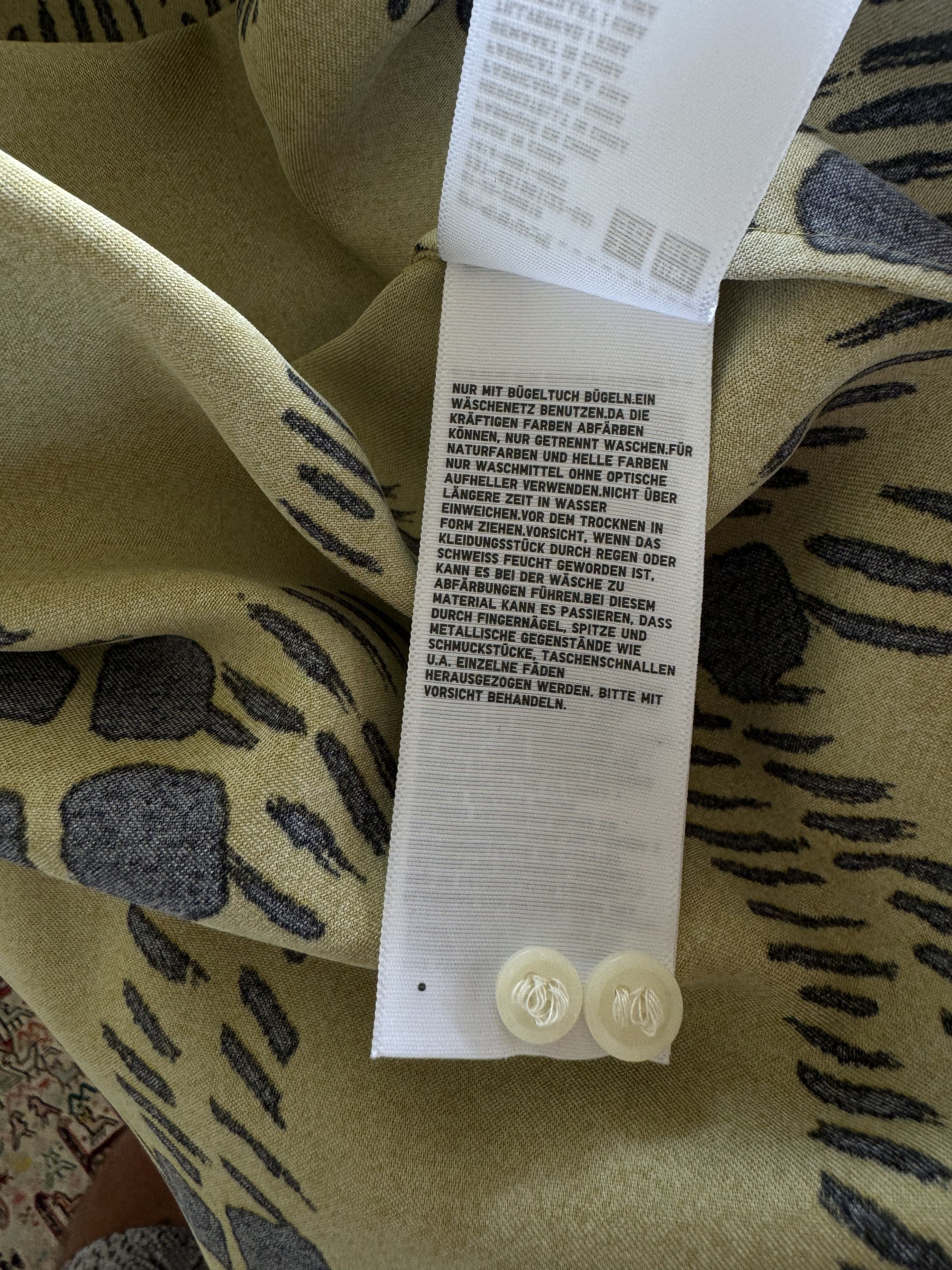 Marni × Uniqlo Marni x Uniqlo Button Up Size US L / EU 52-54 / 3 - 9 Thumbnail