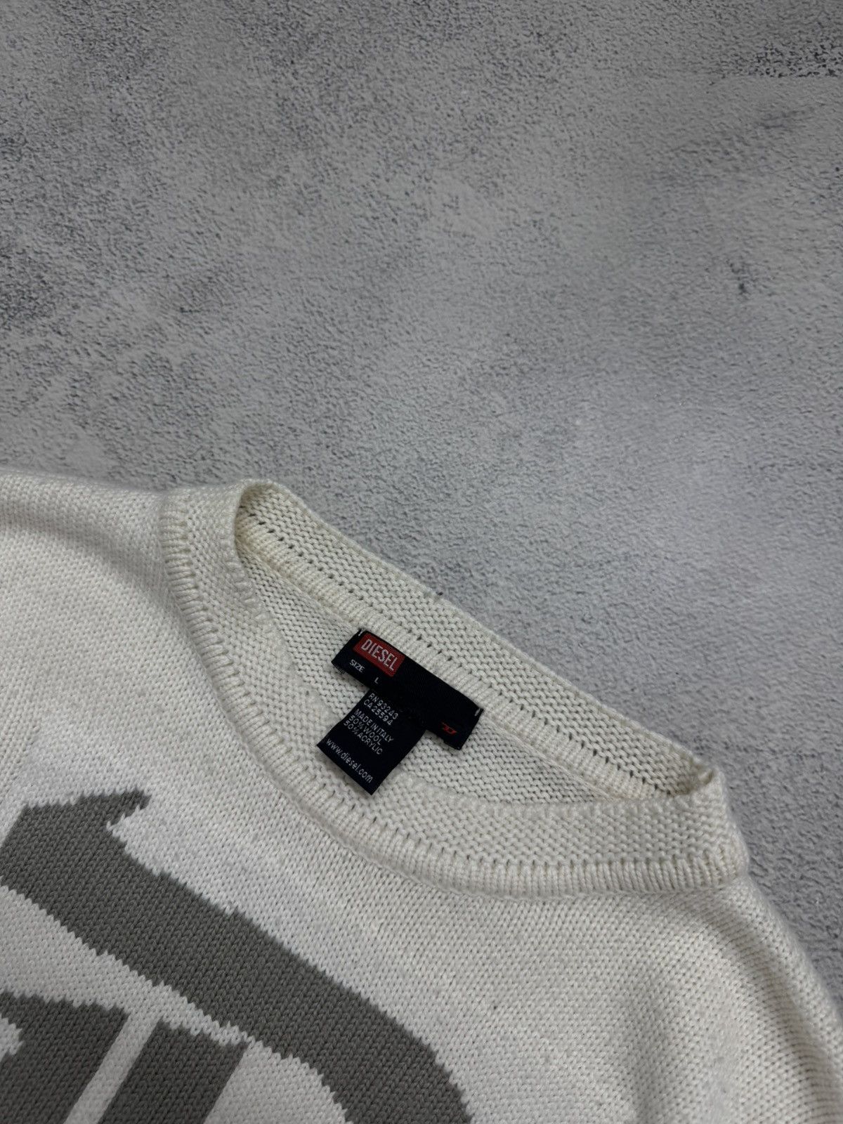 Diesel Vintage Y2k Diesel Center Logo Knited Sweater Size US L / EU 52-54 / 3 - 9 Thumbnail
