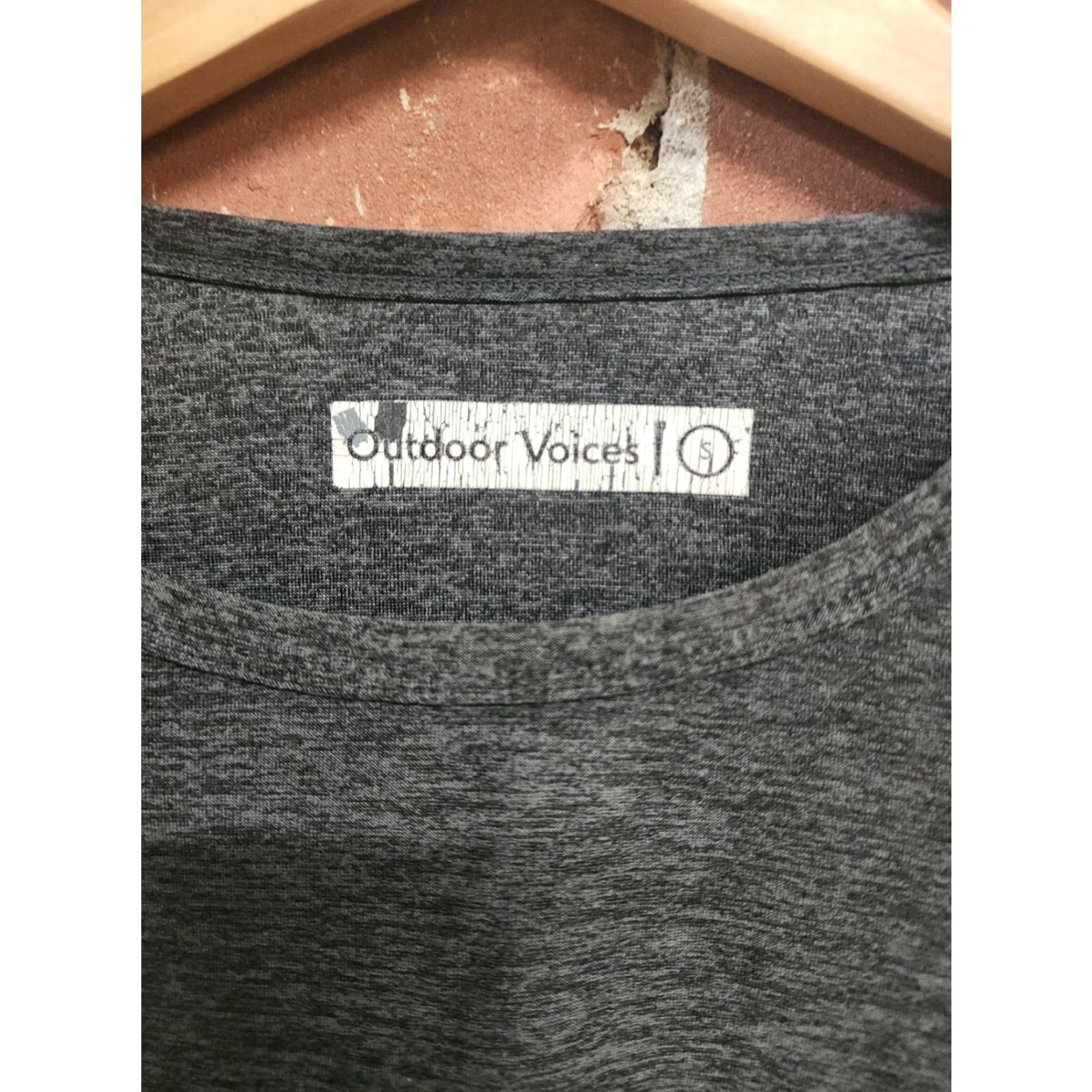 Outdoor Voices Outdoor Voices Sweatee Long Sleeve Shirt Grey S Women Pullover Crew Neck Activewear Size S / US 4 / IT 40 - 3 Thumbnail