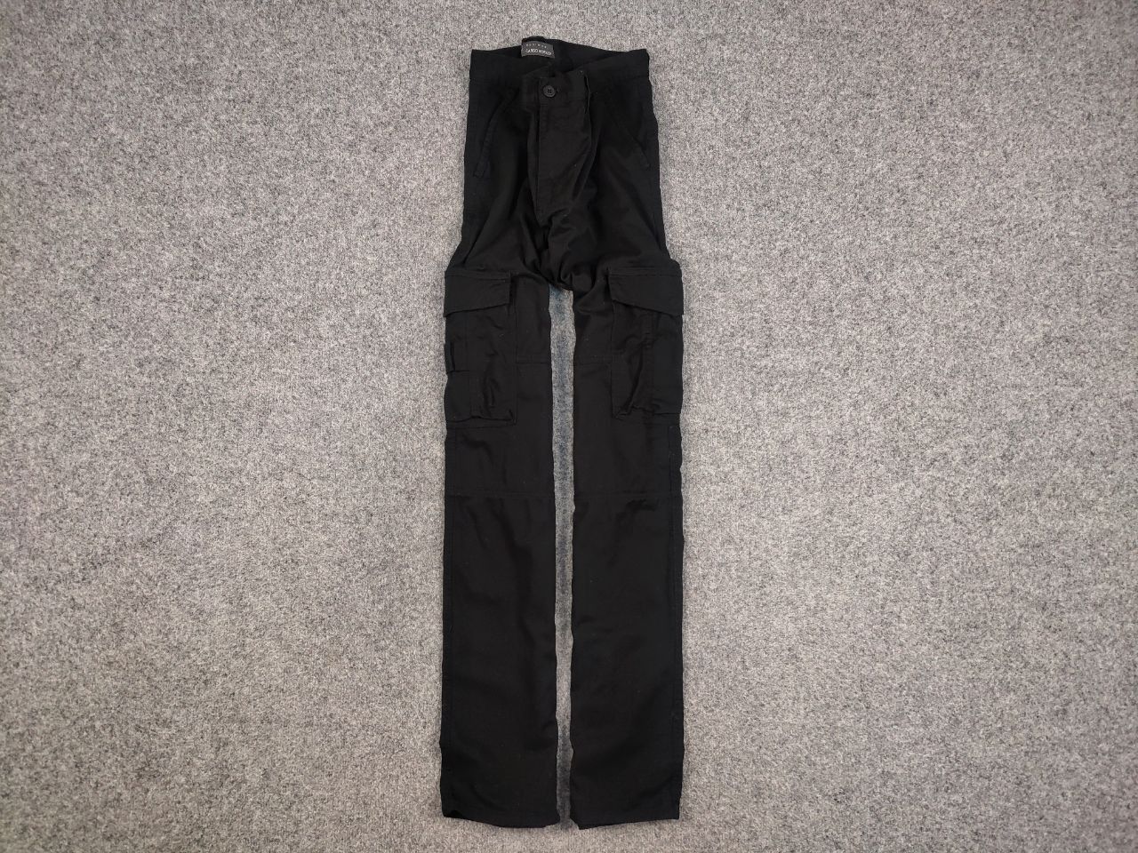 Japanese Brand Vintage 90's Japanese design black multi pocket Cargo Pants Size US 34 / EU 50 - 1 Thumbnail