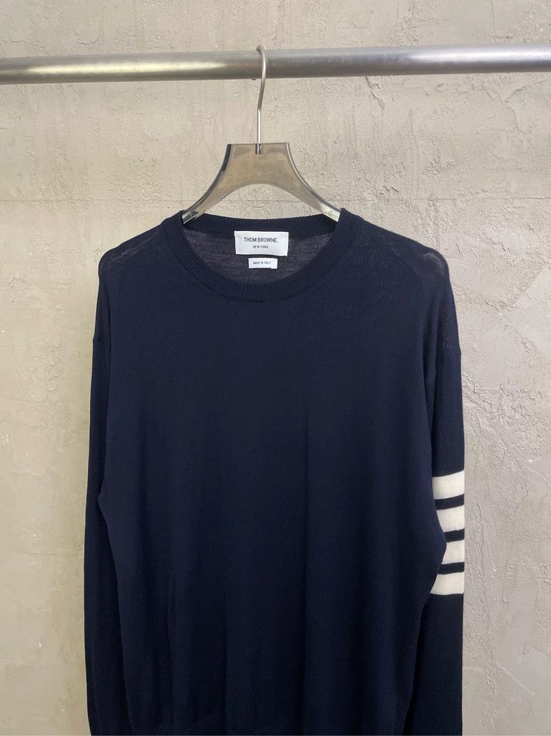 Thom Browne Thom browne Dark blue classic four-striped round-neck wool Size US XL / EU 56 / 4 - 3 Thumbnail