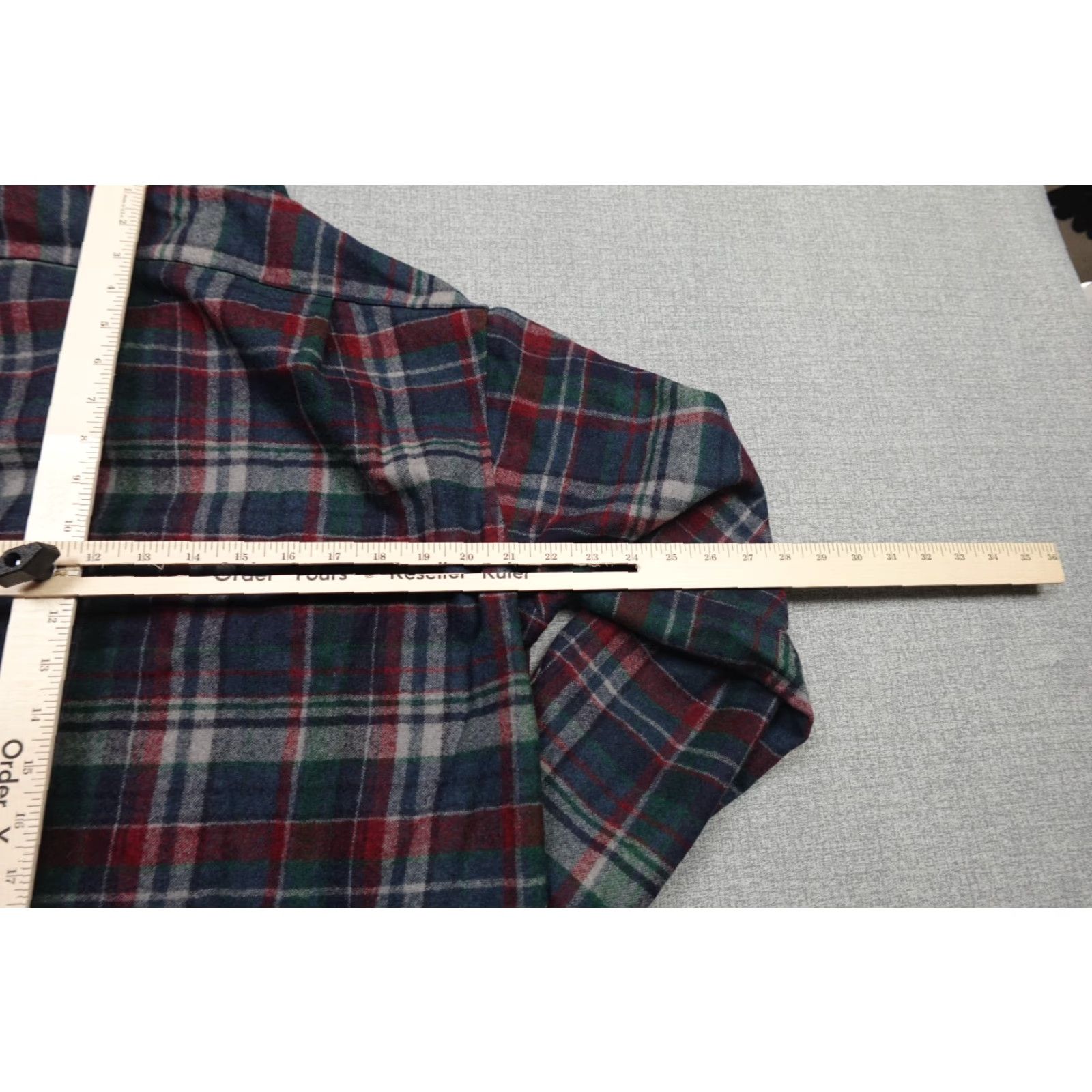 Pendleton VINTAGE Pendleton Button-Up Shirt Men Large Red Plaid Wool Board Collar 60s 90s USA Sportsman Size US L / EU 52-54 / 3 - 7 Thumbnail
