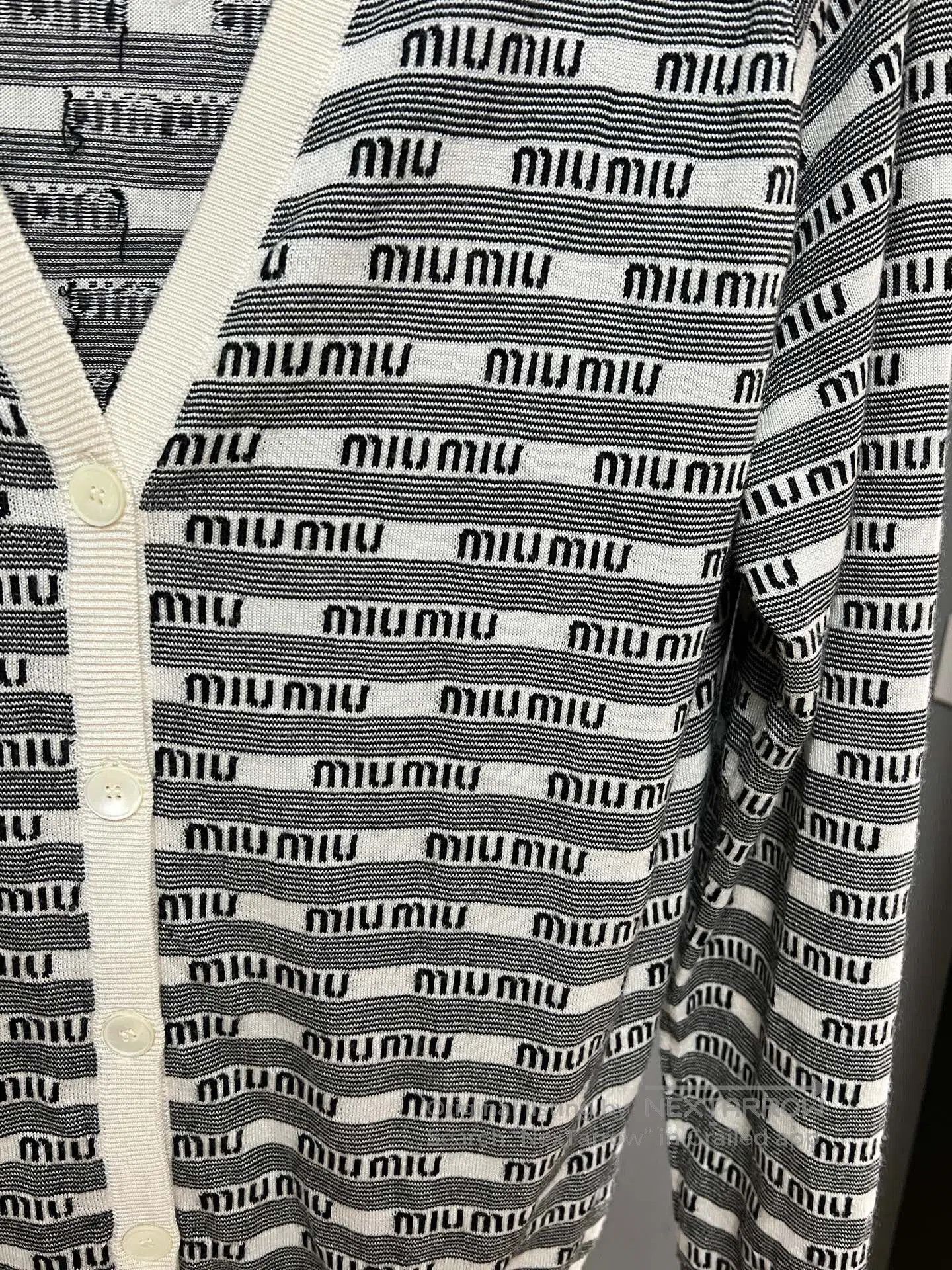 Miu Miu miu miu black and white printed cardigan. Size M / US 6-8 / IT 42-44 - 3 Thumbnail