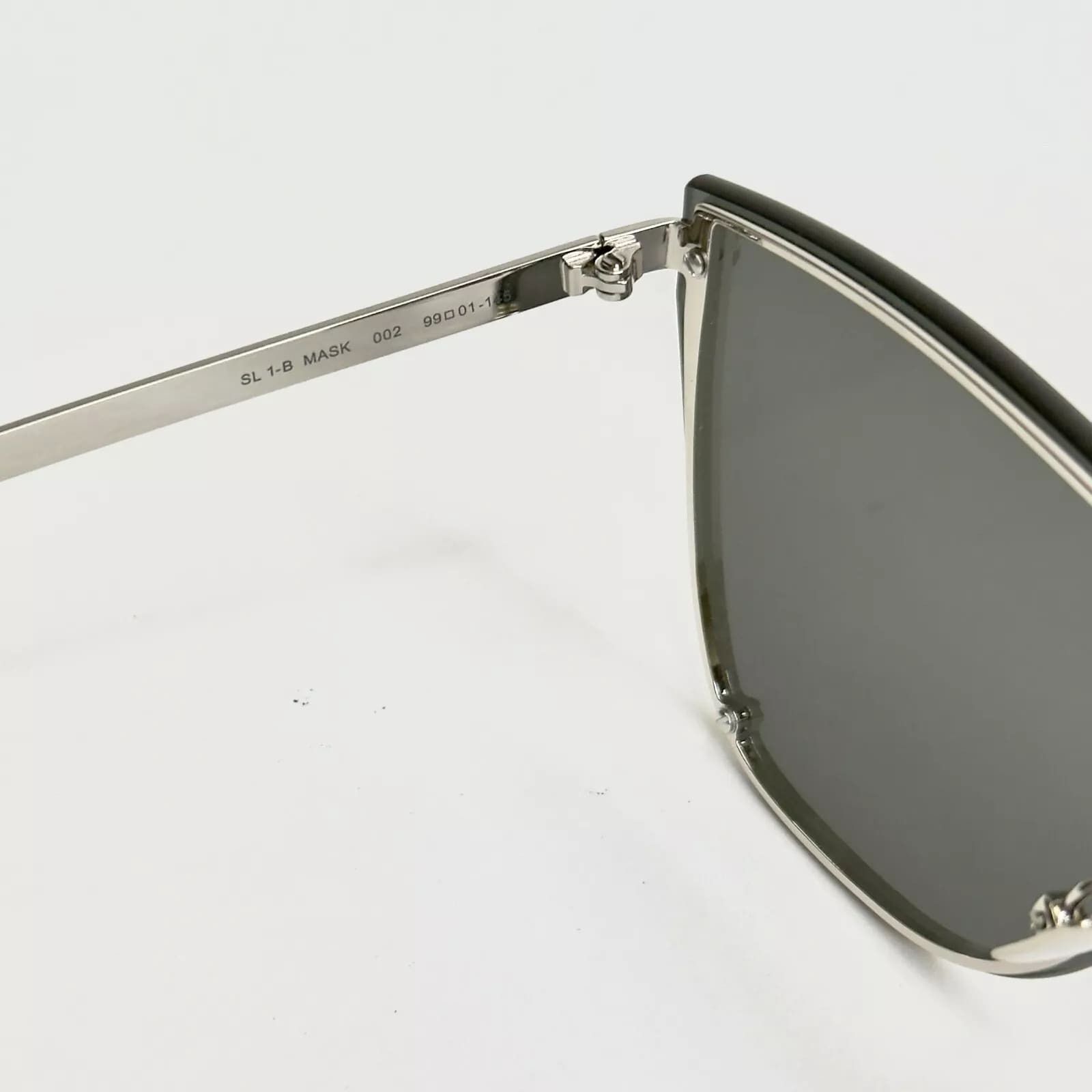Yves Saint Laurent SAINT LAURENT MASK YSL SL1B 002 Silver Black Sunglass SL1 Size ONE SIZE - 8 Thumbnail