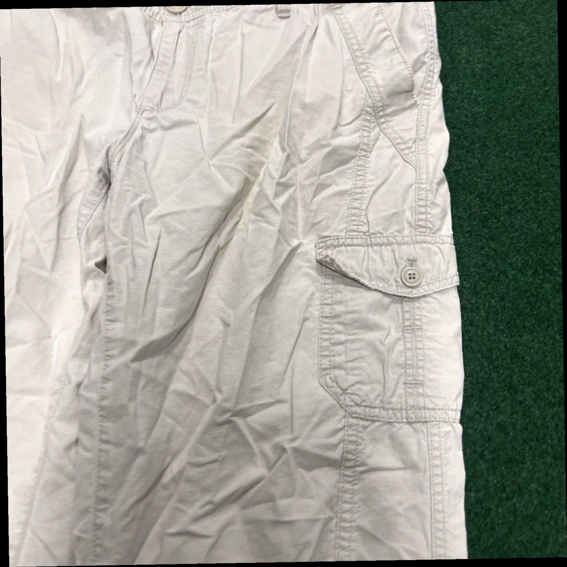 Eddie Bauer EDDIE BAUER LEGEND WASH KHAKI CROP CAPRI PANTS - WOMEN'S SIZE 14 Size 36" / US 14 / IT 50 - 4 Thumbnail