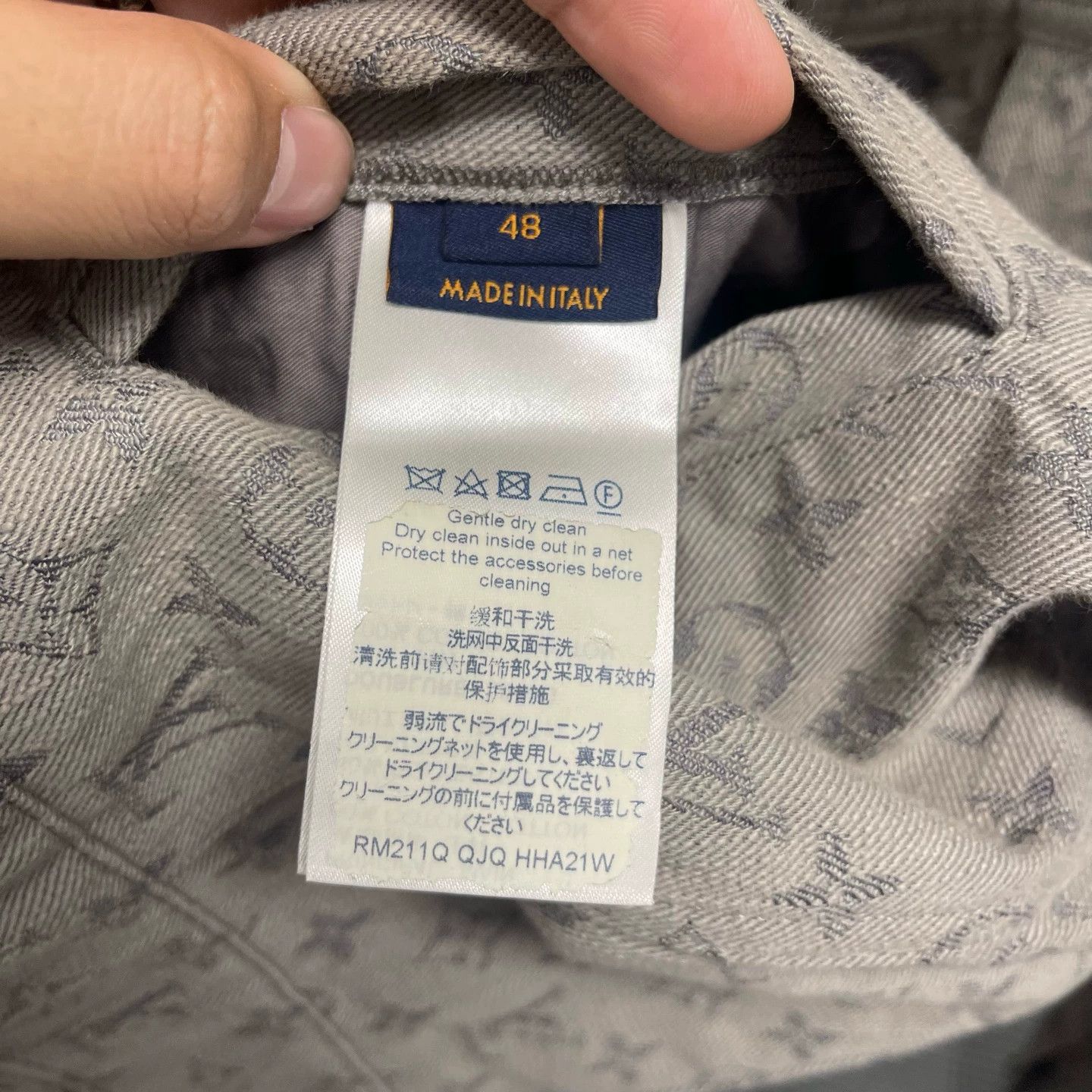 Louis Vuitton LV Monogram All-over Print Denim Jacket 48 99 New Size US S / EU 44-46 / 1 - 4 Thumbnail