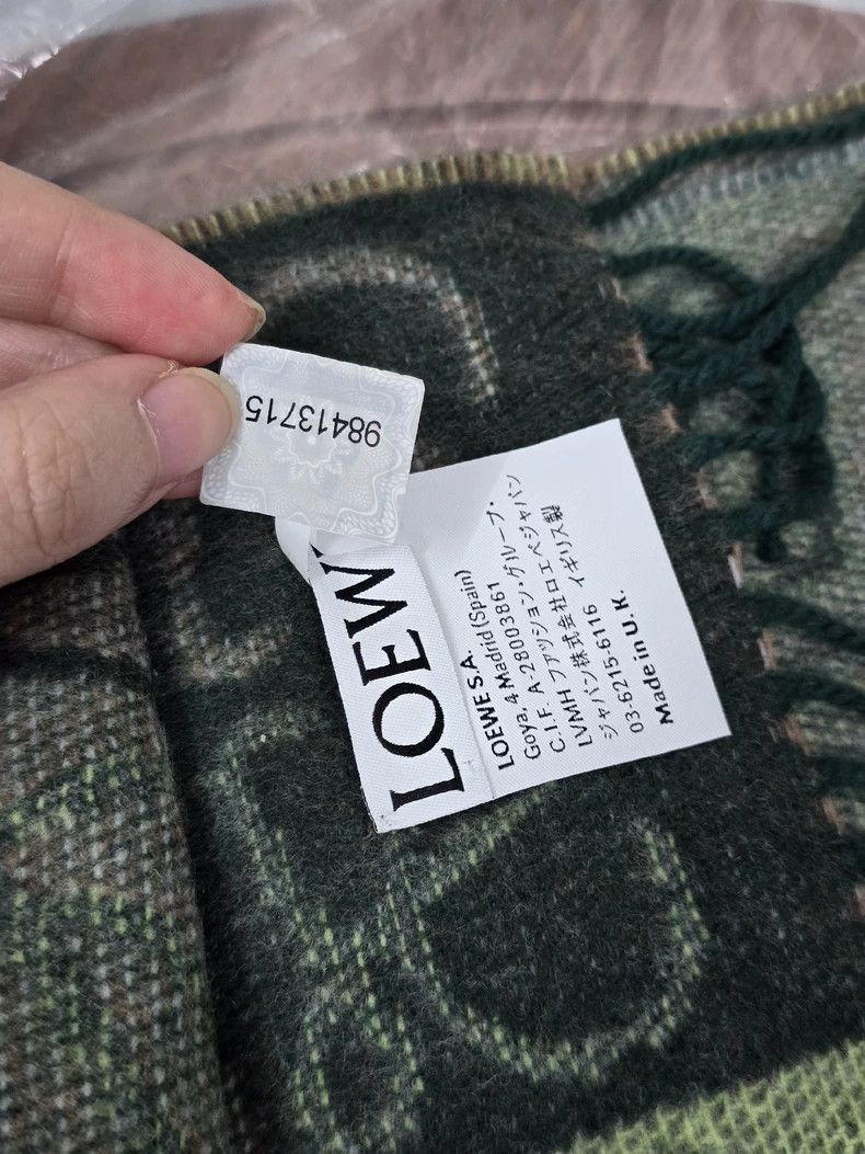 Loewe LOEWE Green wool scarf Size ONE SIZE - 6 Thumbnail