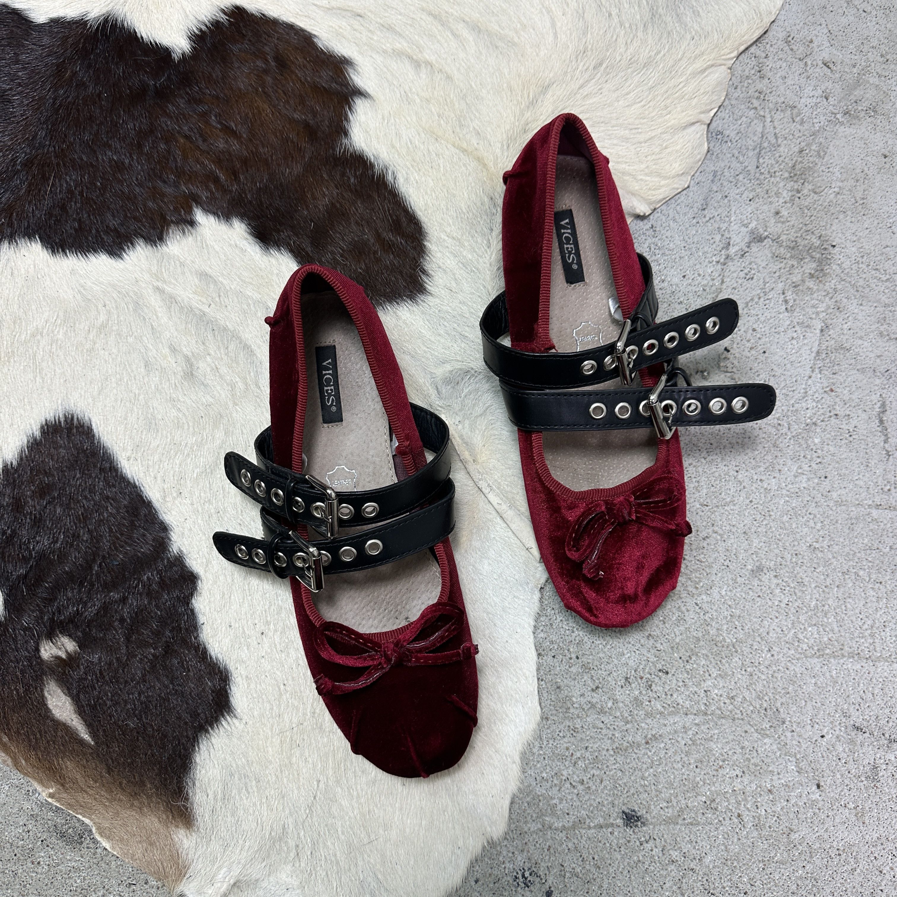 Vintage Vintage Avant Garde Leather Straped Ballet Flats Y2K Size US 8 / IT 38 - 2 Thumbnail