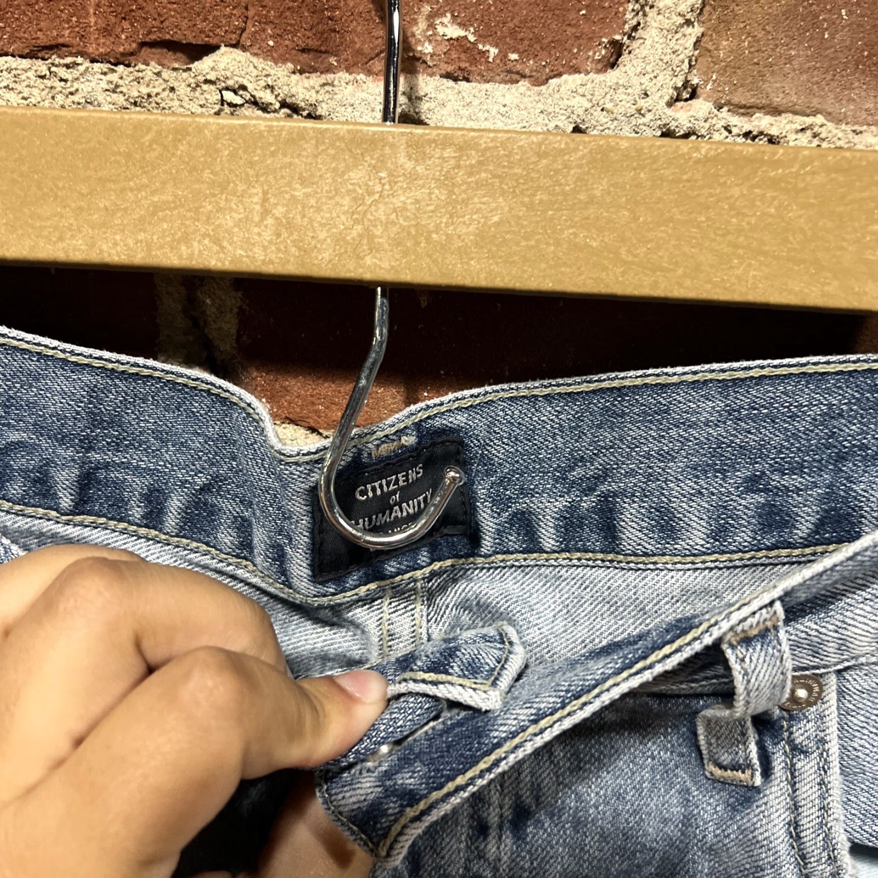Citizens Of Humanity Citizens of Humanity Jeans Womens 28 Emerson Boyfriend Distressed 80s 90s Retro USA Slim Blue Denim 5-Pocket Distressed Crop Pocketless? Size 24" / US 00 / IT 34 - 3 Thumbnail