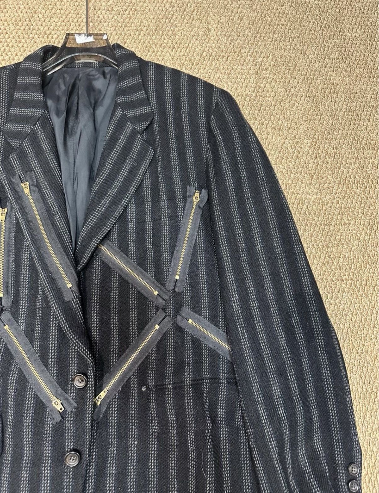 Comme des Garcons Comme des Garçons Vertical Stripe Zip Blazer K23 Size US S / EU 44-46 / 1 - 3 Thumbnail