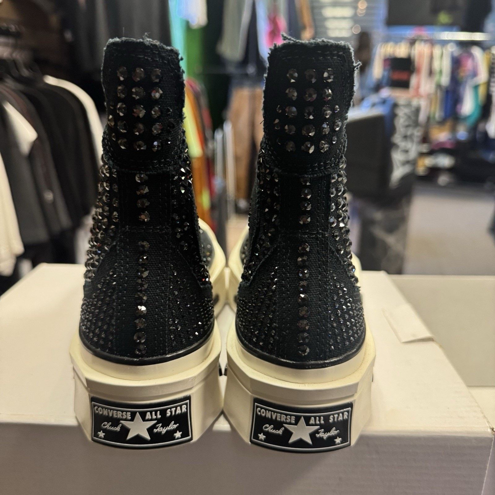Converse Swarovski x Chuck 70 De Luxe High Crystals Size 5W