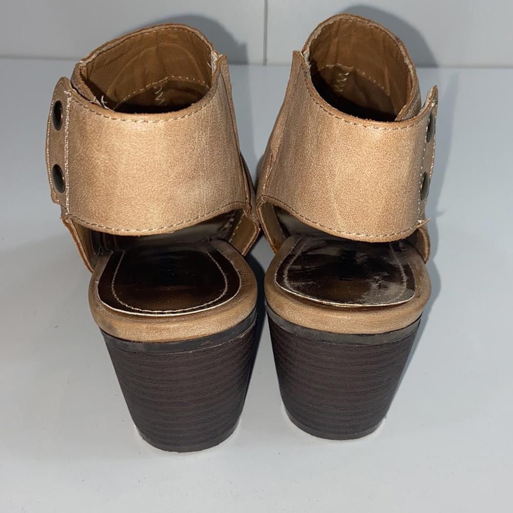 Designer Madden Girl I Tan Warnerr Open Toe Heel Size 7.5 Size US 7.5 / IT 37.5 - 4 Thumbnail