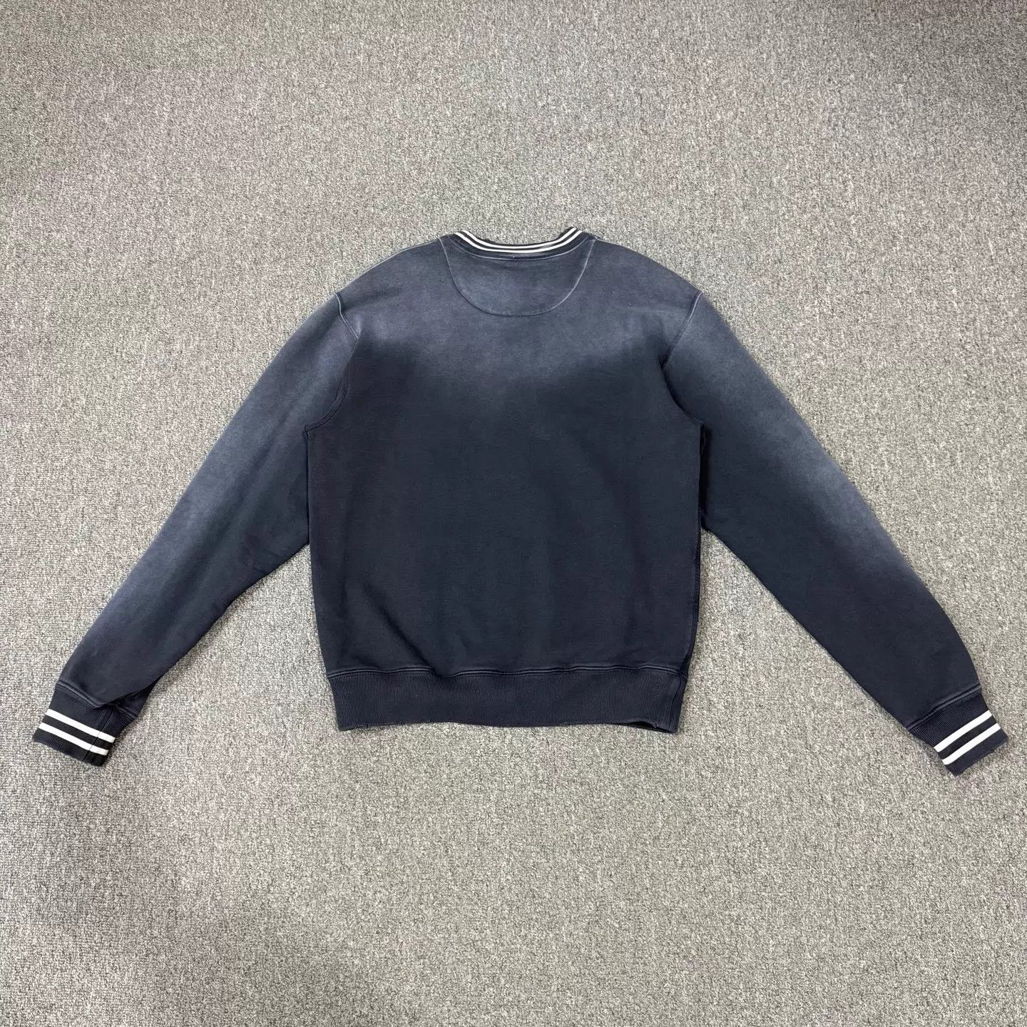 Prada Prada Gradient Washed Embroidered Logo Crewneck S Mint Size US S / EU 44-46 / 1 - 2 Thumbnail
