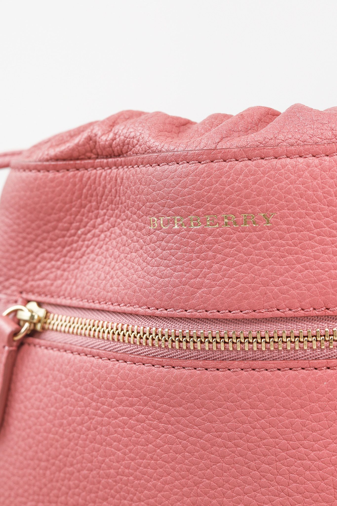 Burberry Burberry Pink Leather Drawstring Travel Pouch Size ONE SIZE - 7 Thumbnail