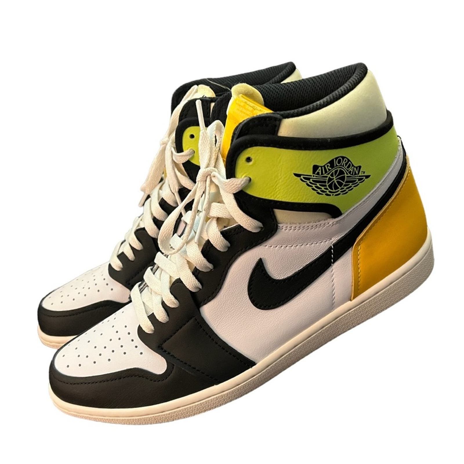 image of Jordan Brand 1 High Gold And Volt Size 11 555088 118 Shoes in Yellow, Men's