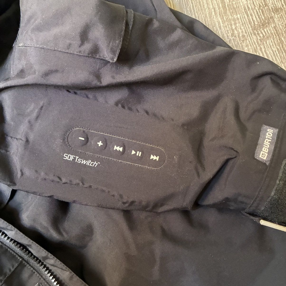 Burton Burton iPod Jacket (Early 2000s) – XL – Y2K Techwear Size US XL / EU 56 / 4 - 10 Thumbnail