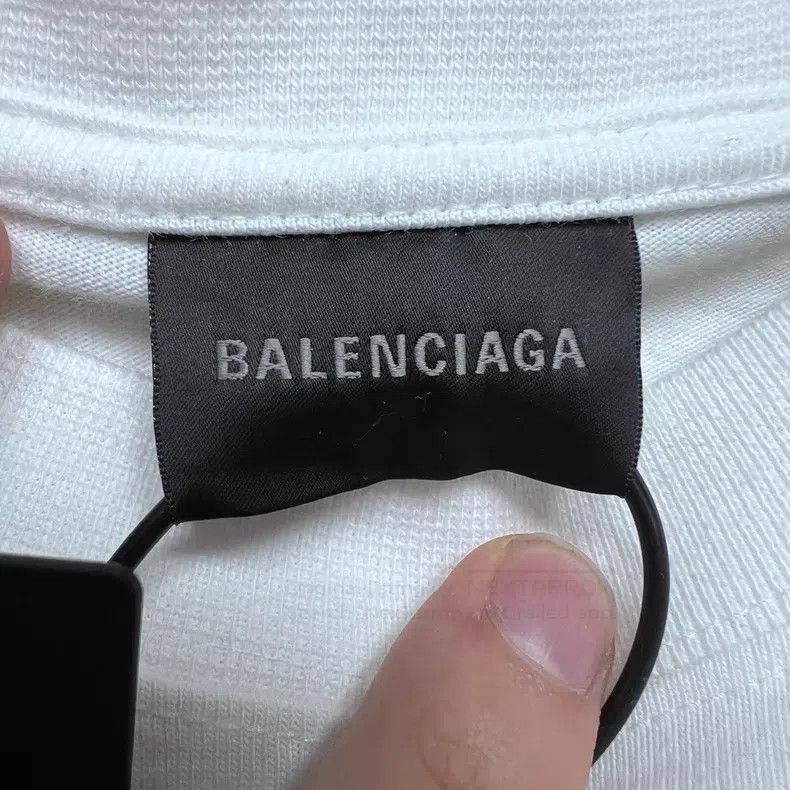 Balenciaga Balenciaga Dragon Year Graffiti Logo White Short Sleeve Size US S / EU 44-46 / 1 - 3 Thumbnail