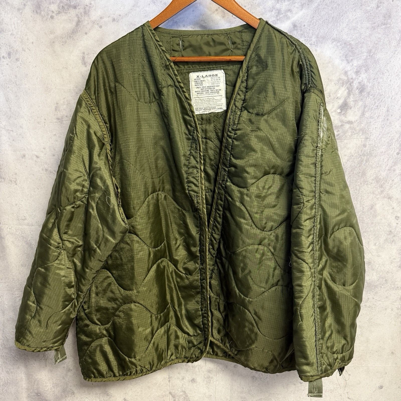Vintage US Military Liner Mens XL Green Quilted Cold Weather Size US XL / EU 56 / 4 - 1 Thumbnail