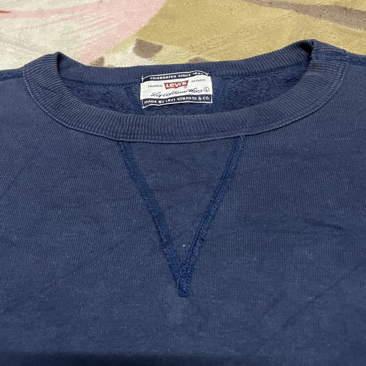 Levi's Vintage Levi’s Sun Faded Sweatshirt Size US L / EU 52-54 / 3 - 4 Thumbnail