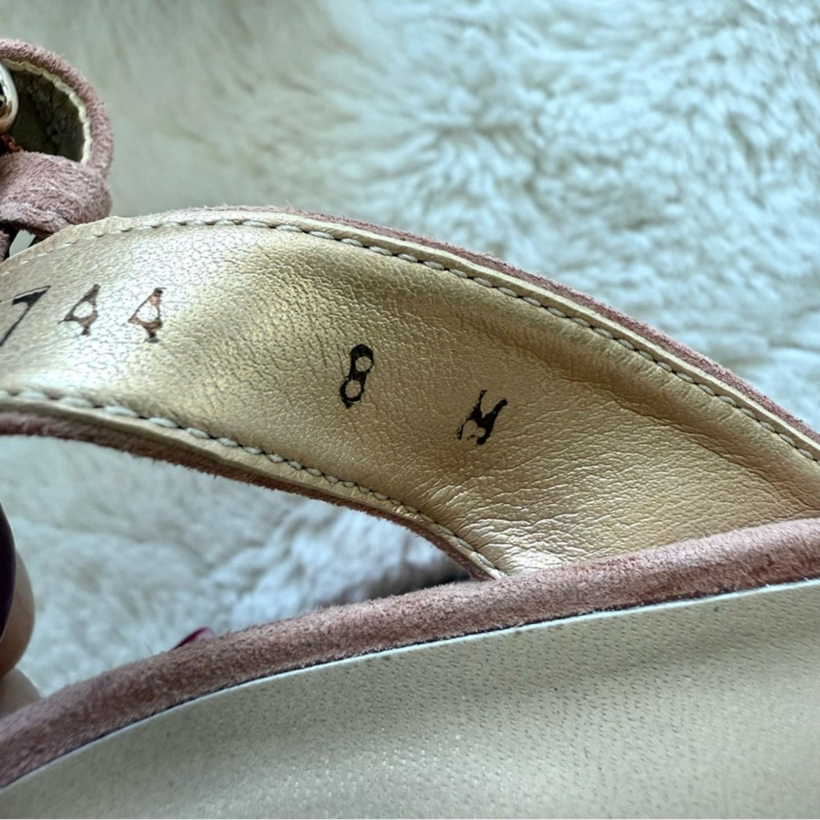 Stuart Weitzman Stuart Weitzman suede heels women sandals size 8 US 395$ Size US 8 / IT 38 - 3 Thumbnail
