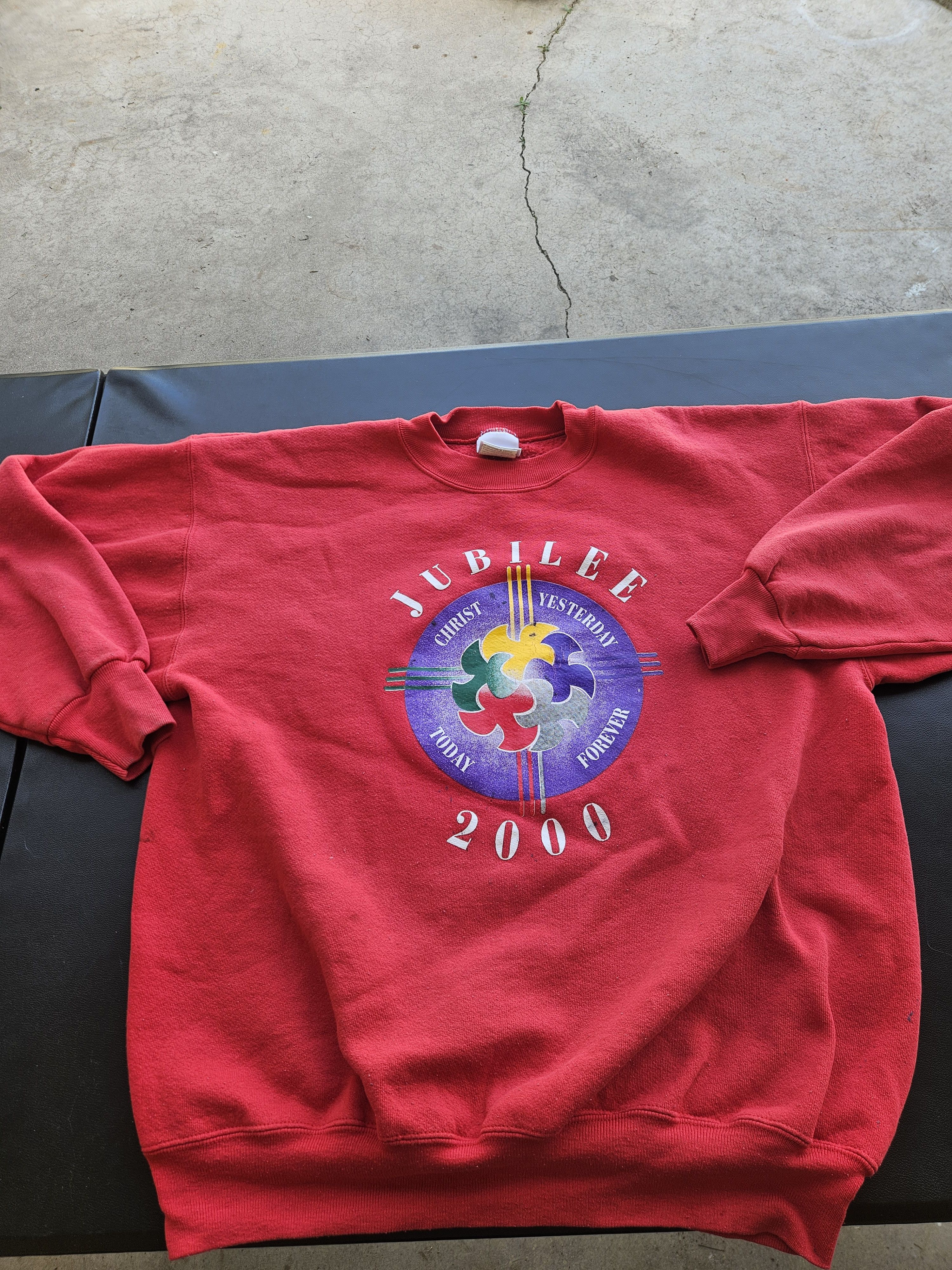 Hanes Jubilee Jesus Today Yesterday Forever Y2K Crewneck Sweater Size US L / EU 52-54 / 3 - 1 Thumbnail