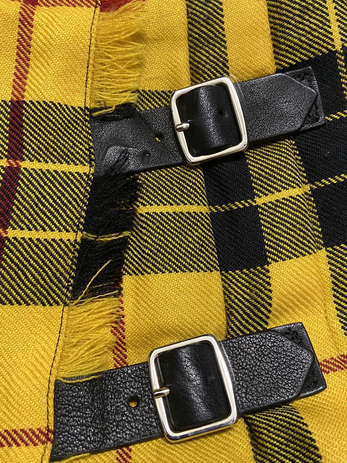 Designer × Gucci Gucci Embroidered Tartan Wool Wrapped Skirt Runway Size 26" / US 2 / IT 38 - 9 Thumbnail