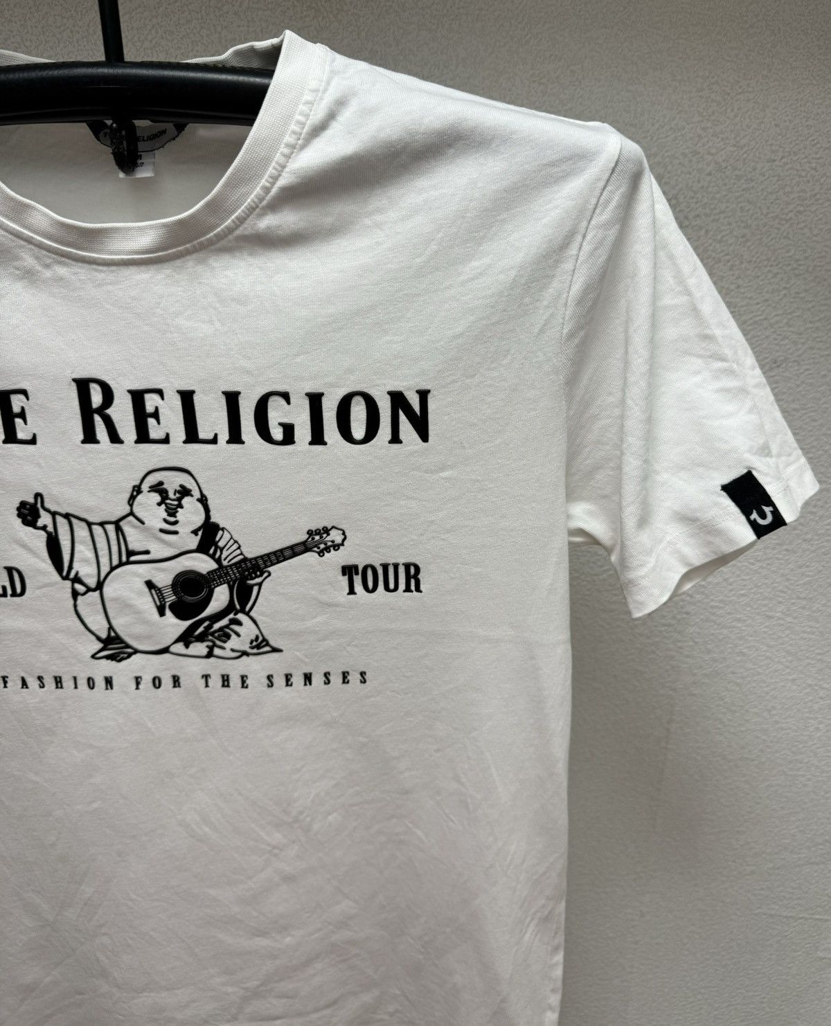 True Religion True religion big logo white t-shirt M sz TRUERELIGION Size US M / EU 48-50 / 2 - 5 Thumbnail