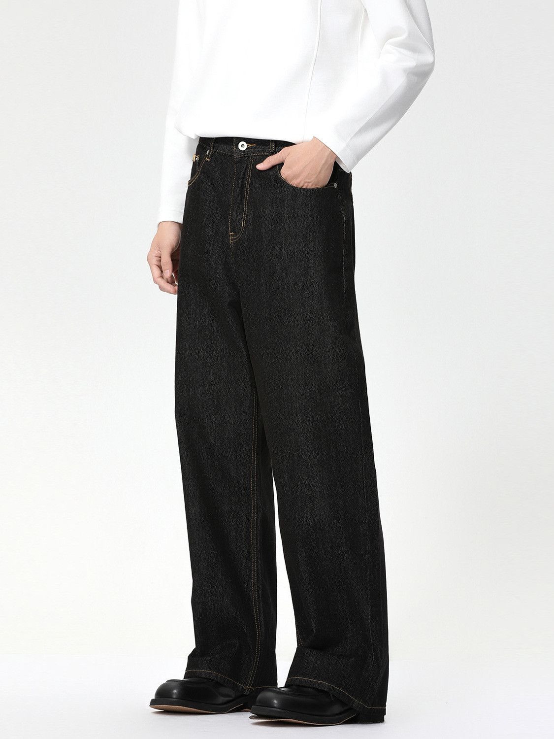 Vintage Men's Japanese Retro Loose-Fit Straight-Leg Black Jeans Size US 32 / EU 48 - 4 Thumbnail