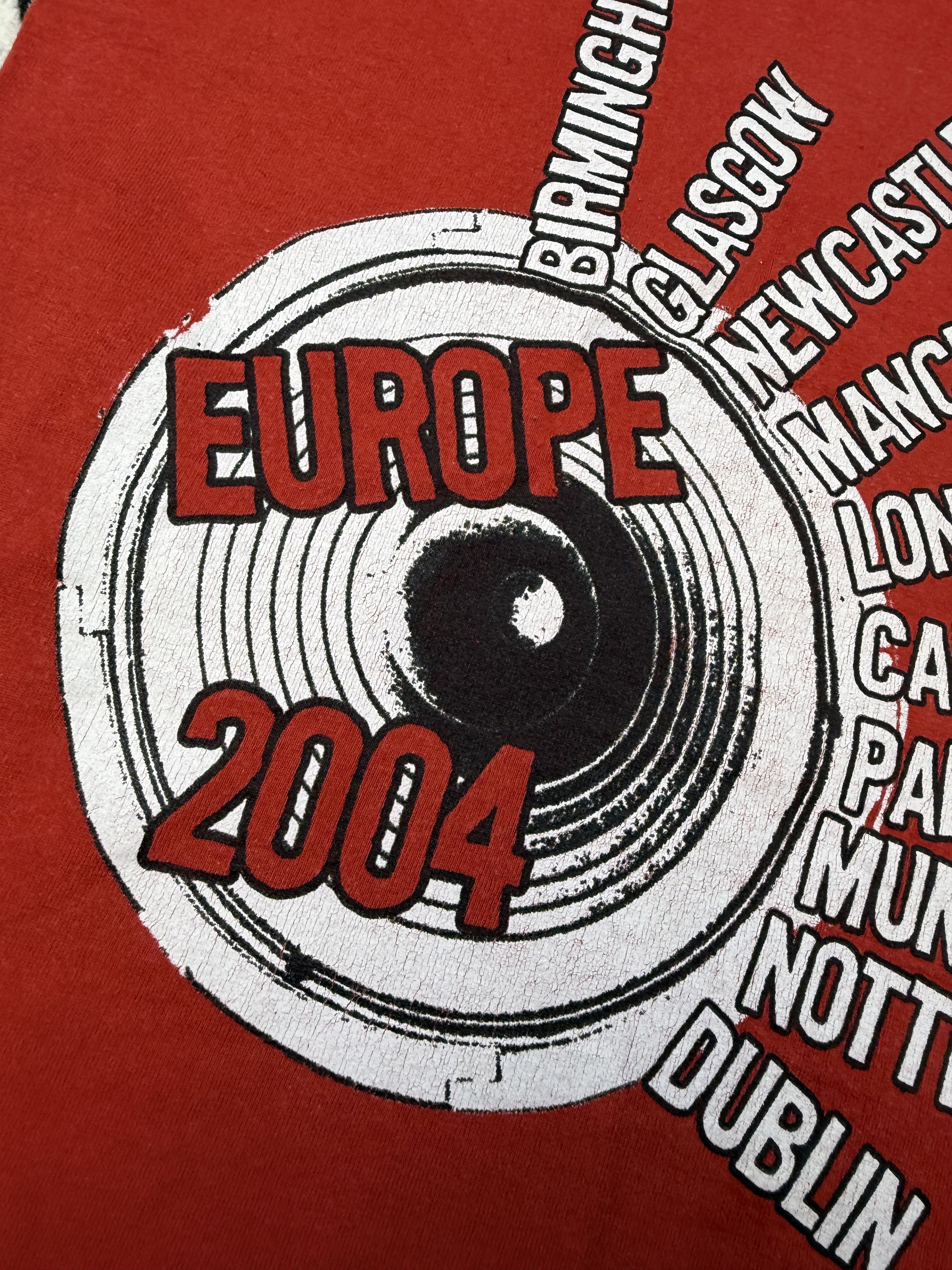 Band Tees Blink-182 vintage tshirt 2004 Size US L / EU 52-54 / 3 - 5 Thumbnail