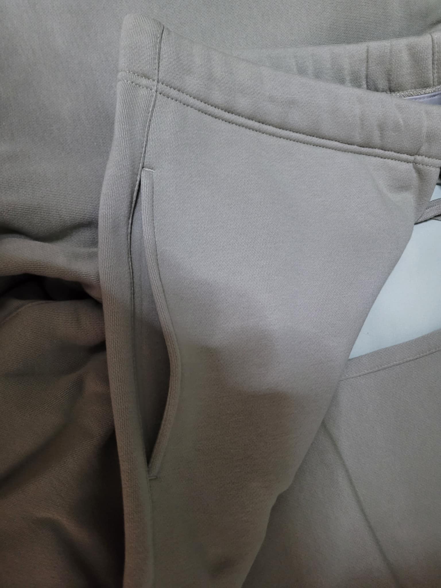 Fear of God sz XL Fear of God Essentials Sweatpants Pistachio Size US 36 / EU 52 - 9 Thumbnail
