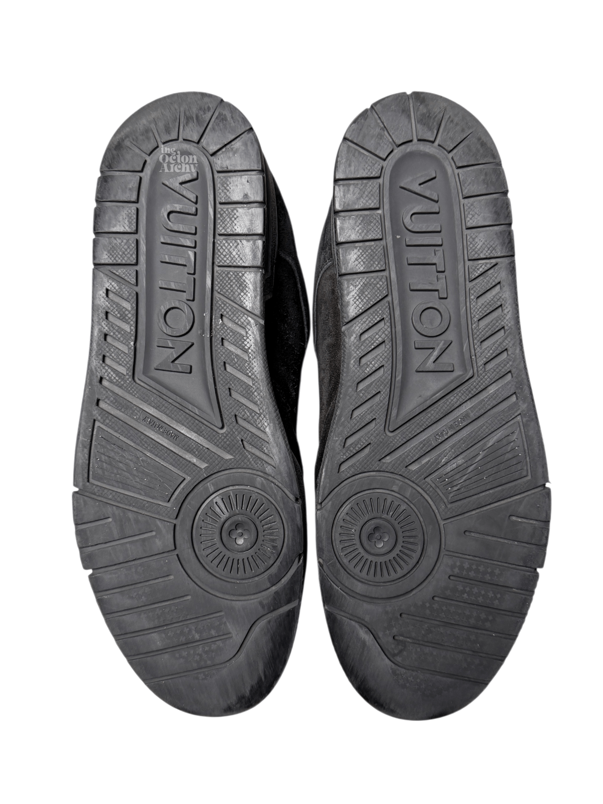 Louis Vuitton Louis Vuitton LV Employee Trainer Uniform - Black Suede Used Size US 9.5 / EU 42-43 - 7 Thumbnail