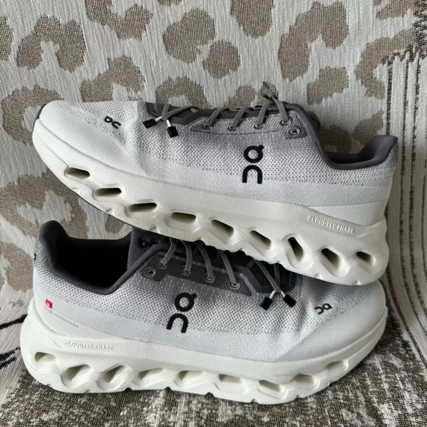 Other On Cloudtilt Low-Top Running Shoes Men's Grey/White 46 Size US 11 / EU 44 - 3 Thumbnail