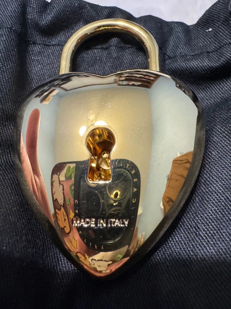 Saint Laurent Paris Saint Laurent Paris Love heart gold padlock 2505-Nextarrow Size ONE SIZE - 8 Thumbnail