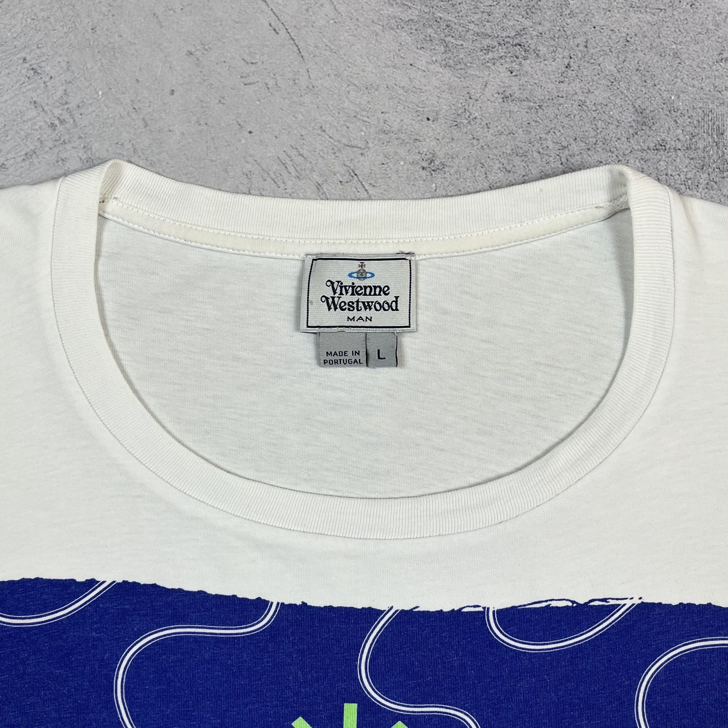 Vivienne Westwood Vivienne Westwood Y2K Orb Big Logo T Shirt Size US L / EU 52-54 / 3 - 15 Thumbnail