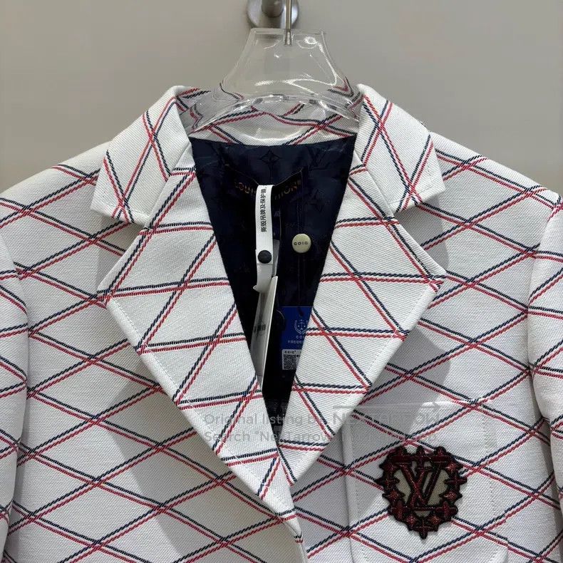 Louis Vuitton Louis Vuitton Diamond Print Single Breasted Badge Jacket Size S / US 4 / IT 40 - 3 Thumbnail