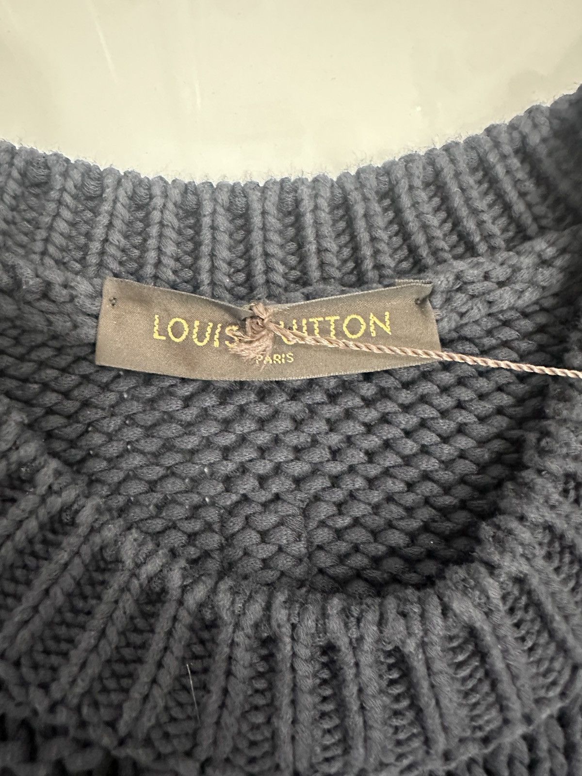 Louis Vuitton Louis Vuitton Marine Crew Neck Sweater Navy Large $905Retail Size US L / EU 52-54 / 3 - 2 Thumbnail