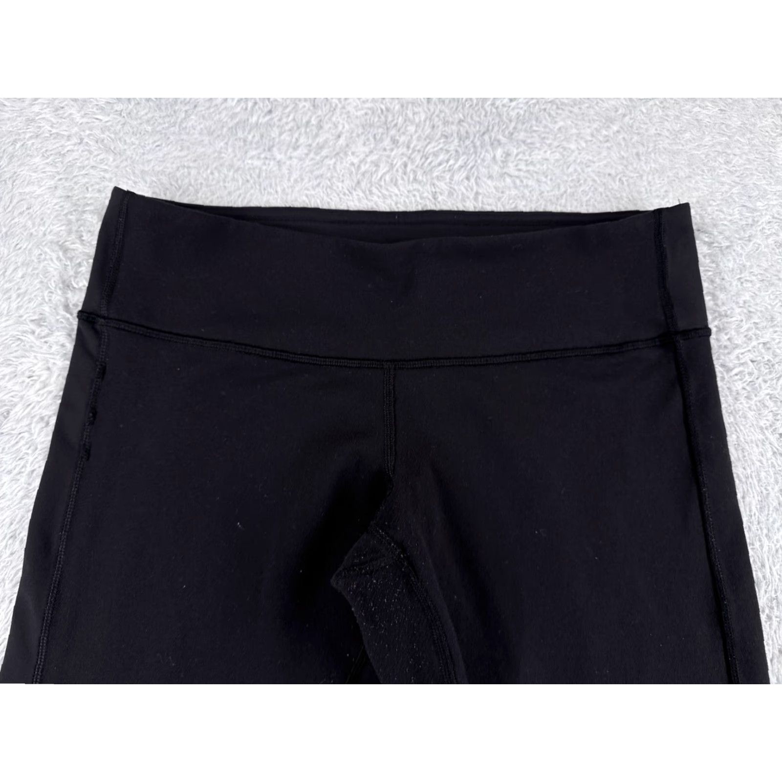 Lululemon Lululemon Pants Womens 6 Black Crop 21" Gym Yoga Workout Casual Athleisure Wunder Under Size 28" / US 6 / IT 42 - 5 Thumbnail