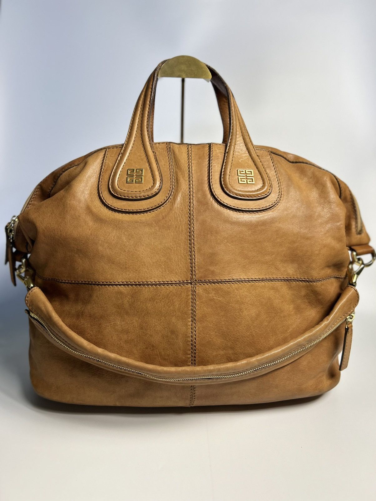 Givenchy Givechy Nightgale Handbag Shoulderbagd Size ONE SIZE - 1 Thumbnail