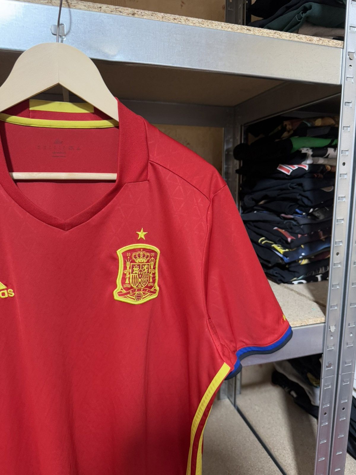 Adidas × Vintage Adidas Spain Home 2016 2017 Football Soccer Jersey Size US XL / EU 56 / 4 - 4 Thumbnail